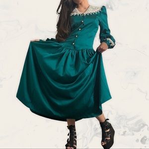 Vintage 90s Lace Bib Emerald Green Party Dress